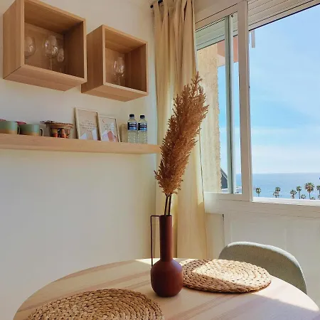 Apartment And Cozy At The Beachfront
